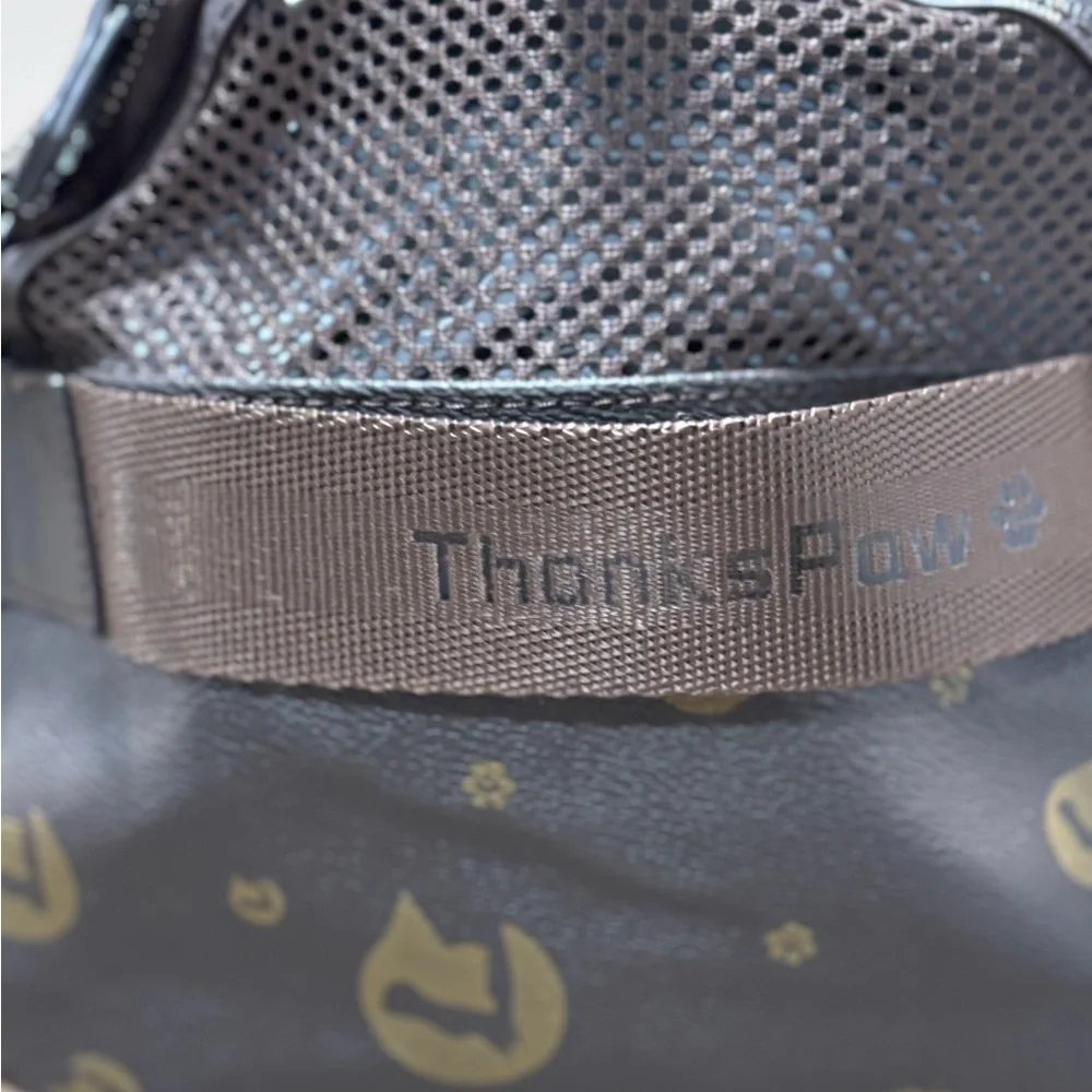 Thankspaw soft sided pet travel carrier